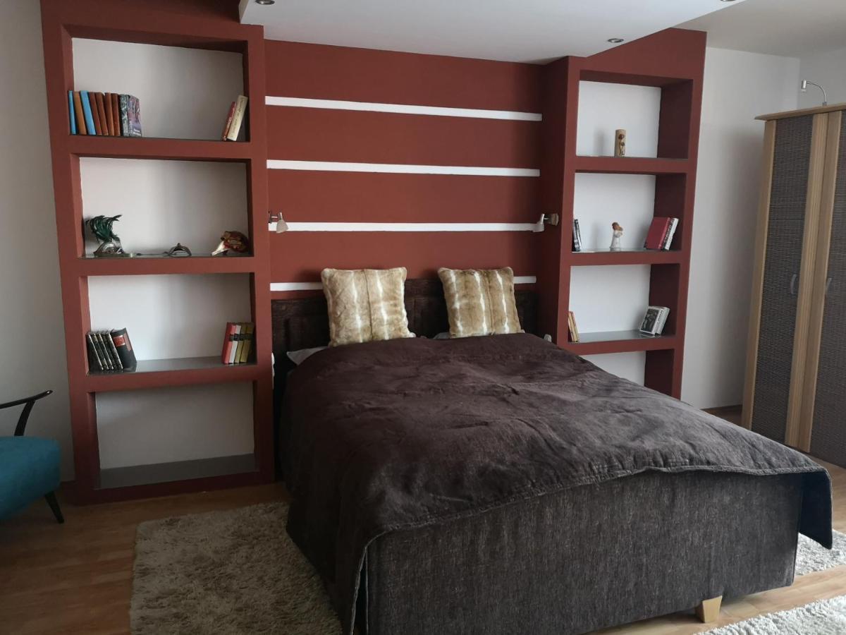 Hotello Apartmanház és Panzió Zalaegerszeg Exterior foto