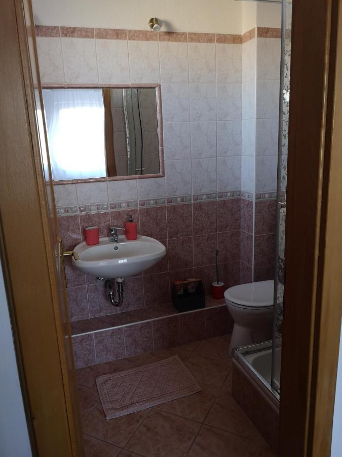 Hotello Apartmanház és Panzió Zalaegerszeg Exterior foto